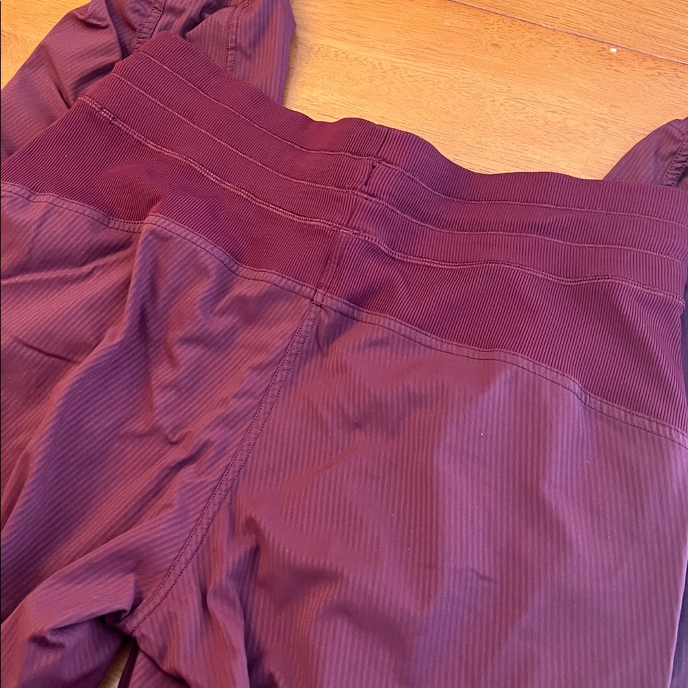 Lululemon Dance Studio Maroon Joggers 8 - Picture 11 of 14